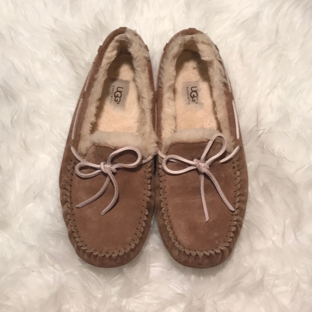 Ugg Dakota slippers